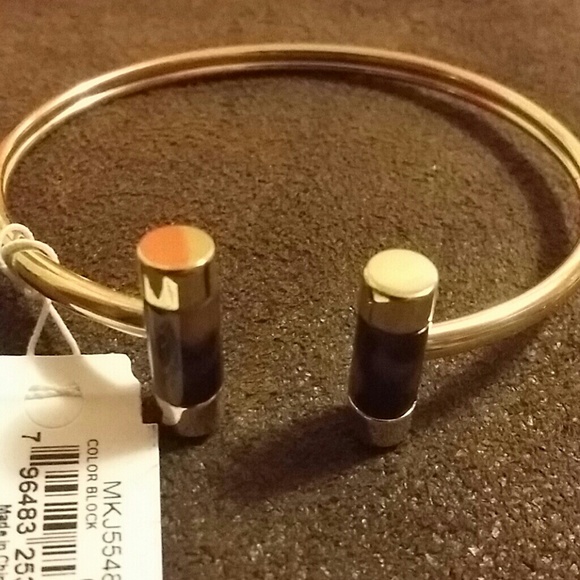 Michael Kors Gold Barrel Open Cuff MKJ5548710 - Picture 3 of 3